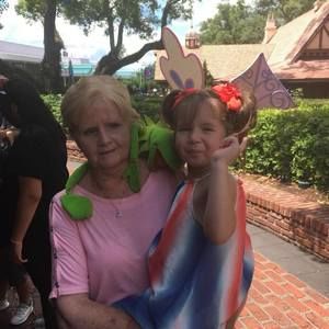 Meet your Posher, Pam